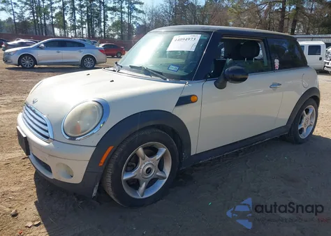 2007 Mini Cooper из США, поврежденный, VIN WMWMF33547TT52321